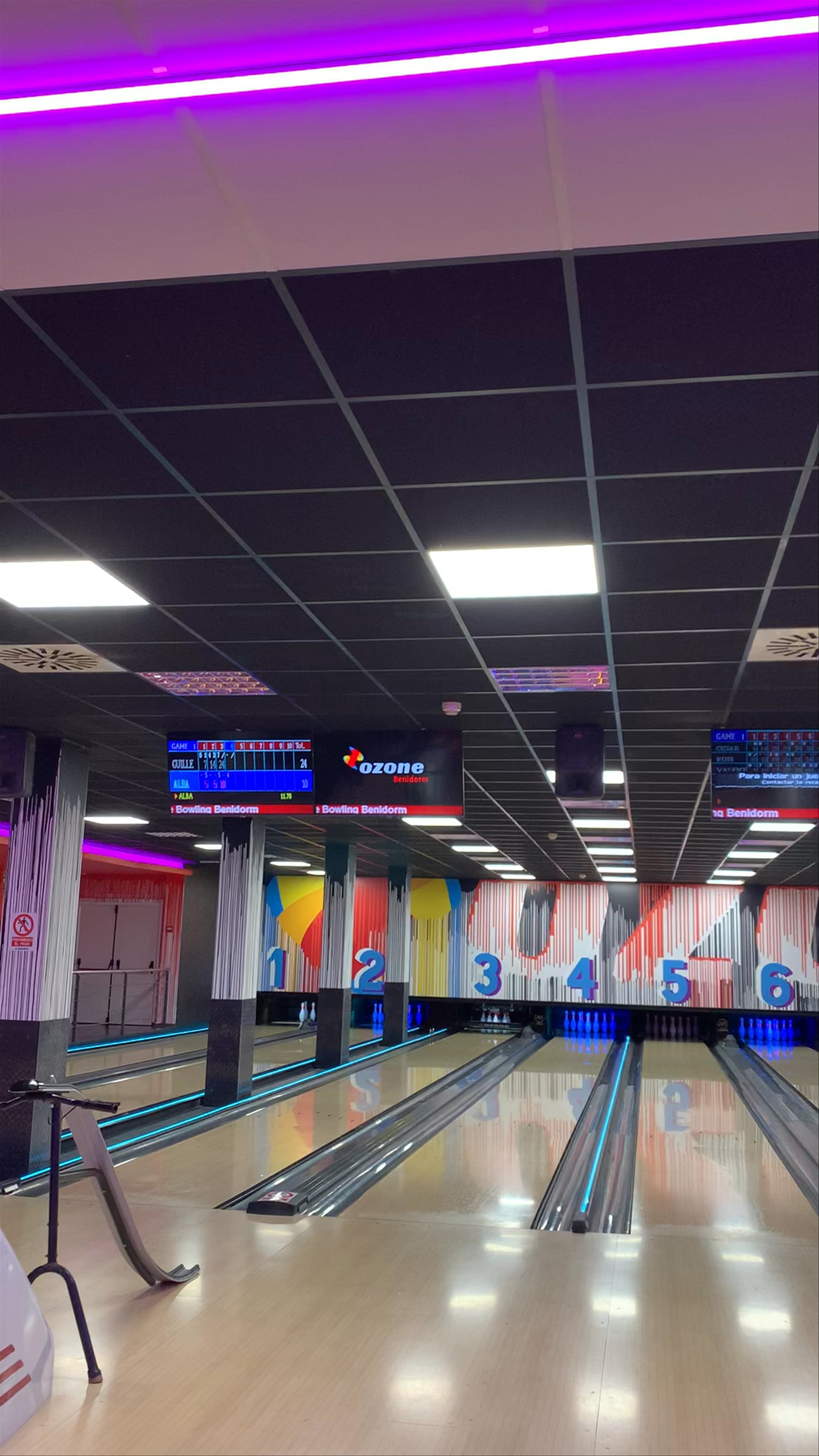Bowling OZONE Benidorm: Vibrant Indoor Bowling Fun