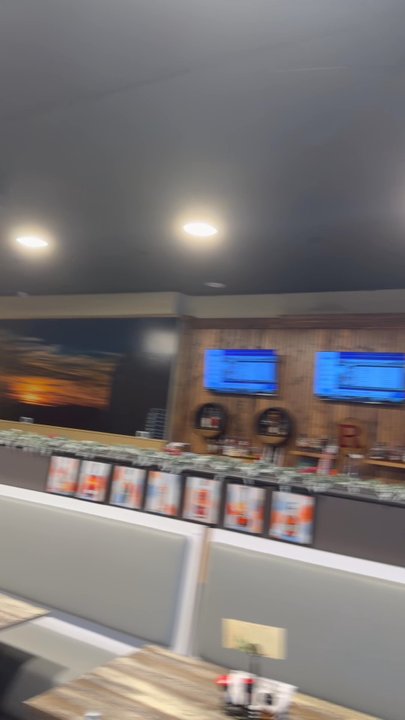 Rackhouse - Interior view - Pizza Near Me - Franklin, Kentucky