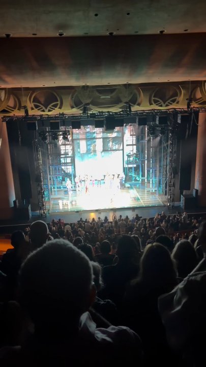 ASU Gammage - Curtain call - Hell's Kitchen - Performing Arts Near Me - Tempe, Arizona