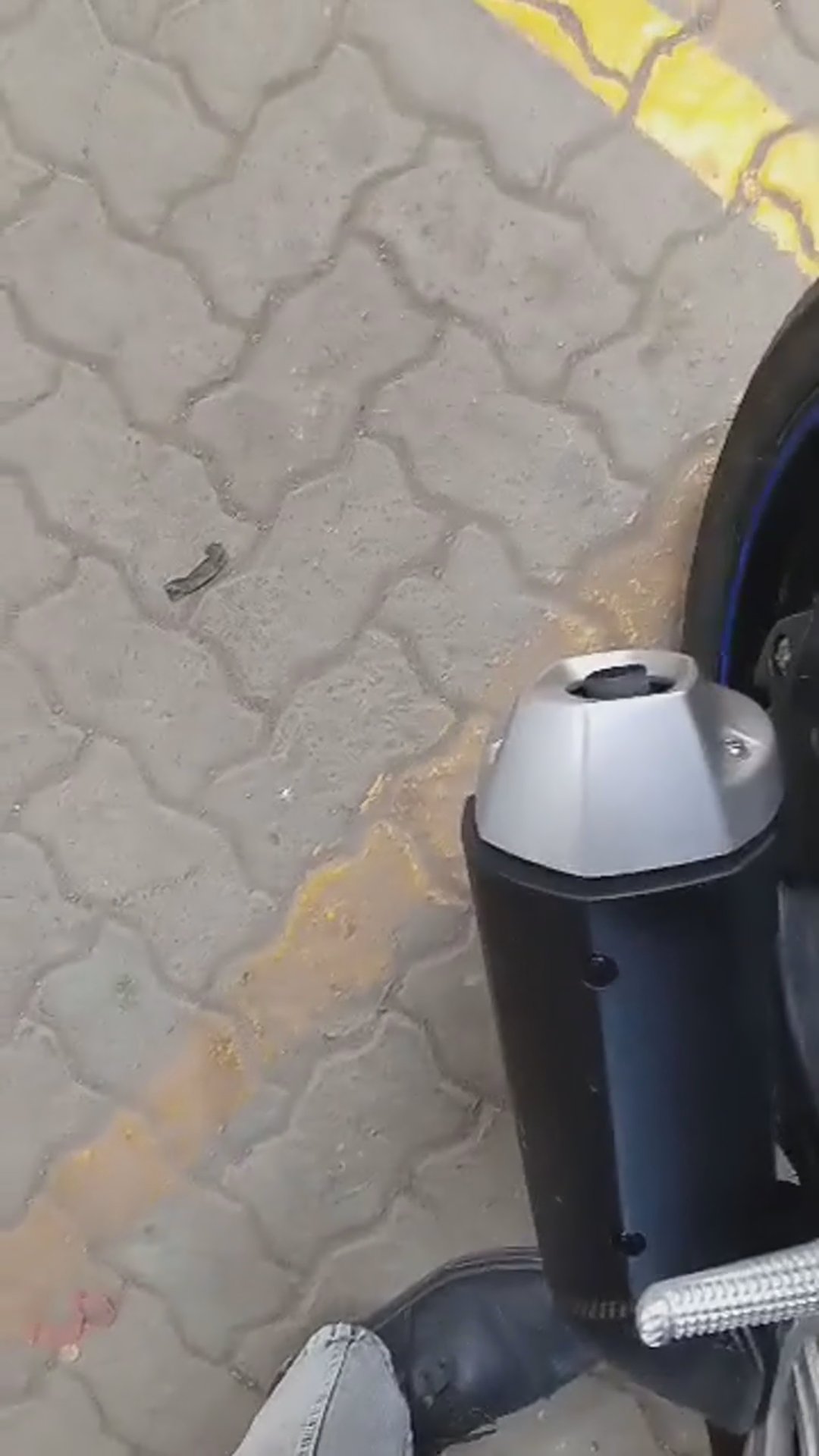 Walk-around video thumbnail
