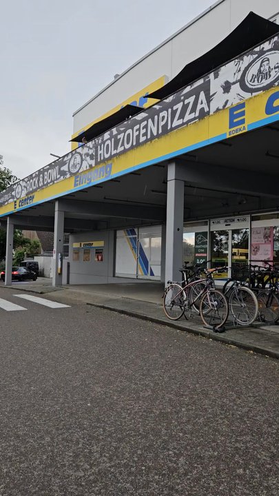 Bob's Coffee - Outside - Modern European Near Me - Augsburg, BY