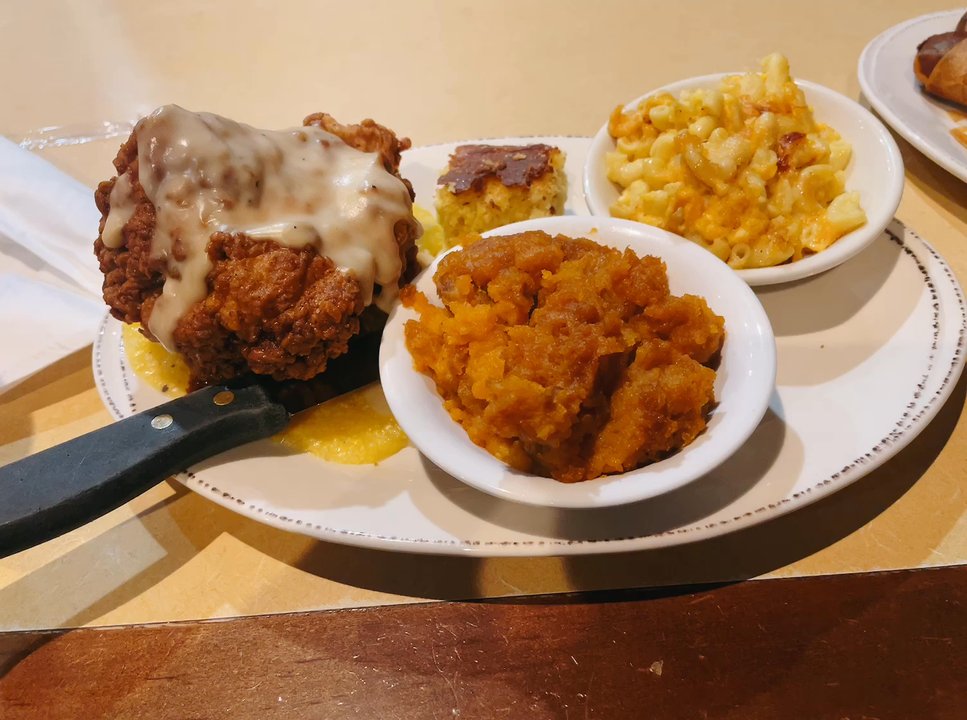 The Root Cellar - Buttermilk Fried Chicken - Southern Near Me - Lexington, South Carolina
