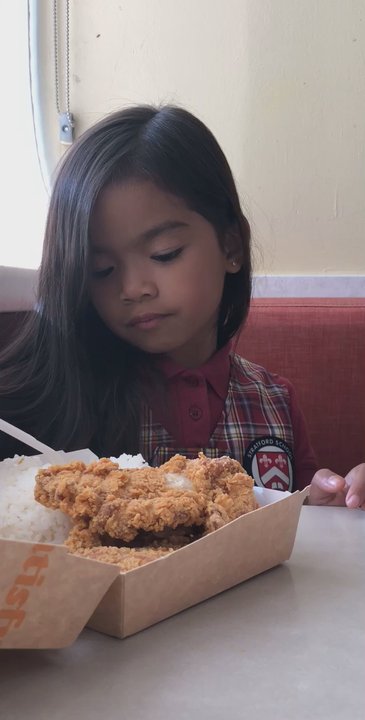 Jollibee - What can I say... She is 50% Filipino and LOVES Jollibee :-) - Fast Food Near Me - Milpitas, California
