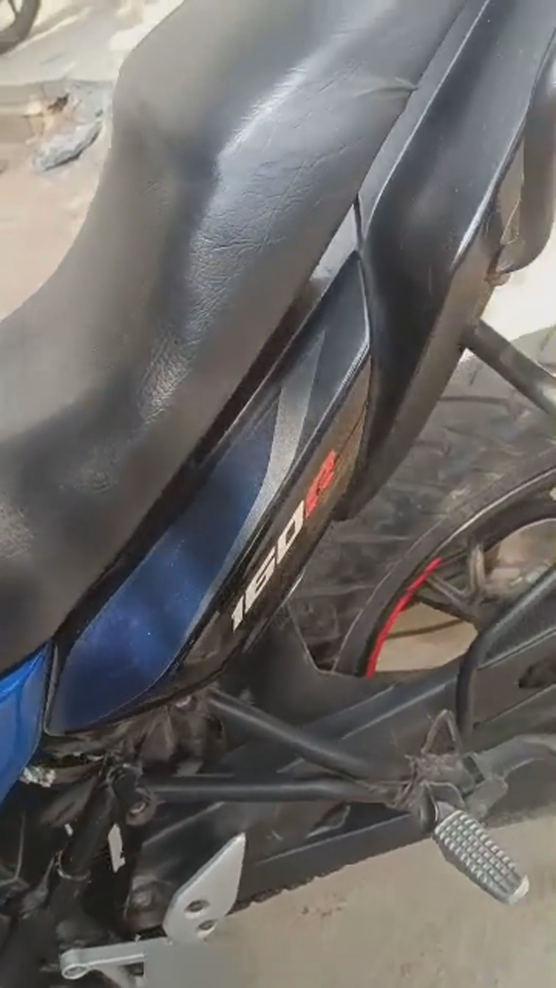 Walk-around video thumbnail