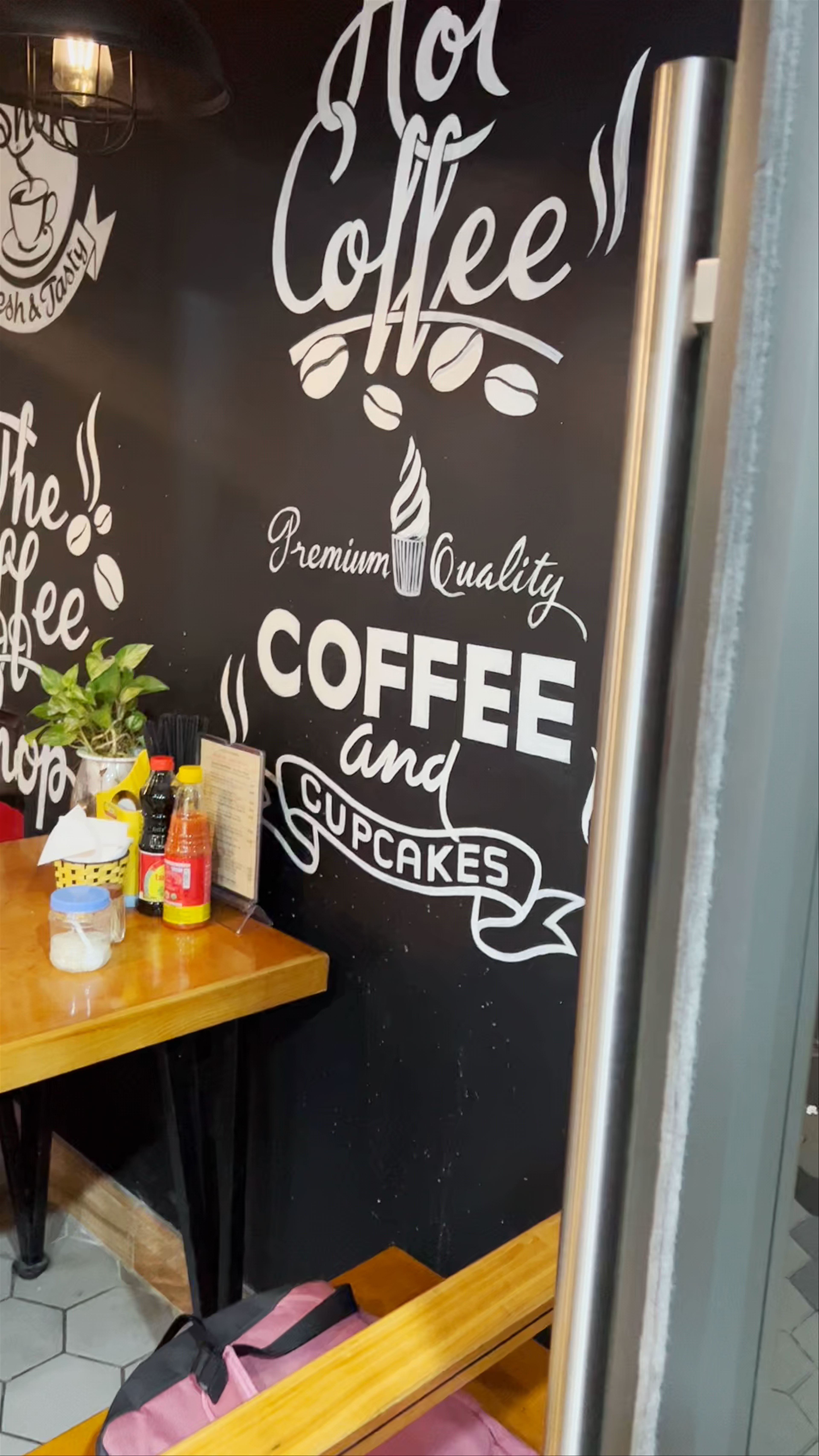 Cat Ba Waterside Hotel