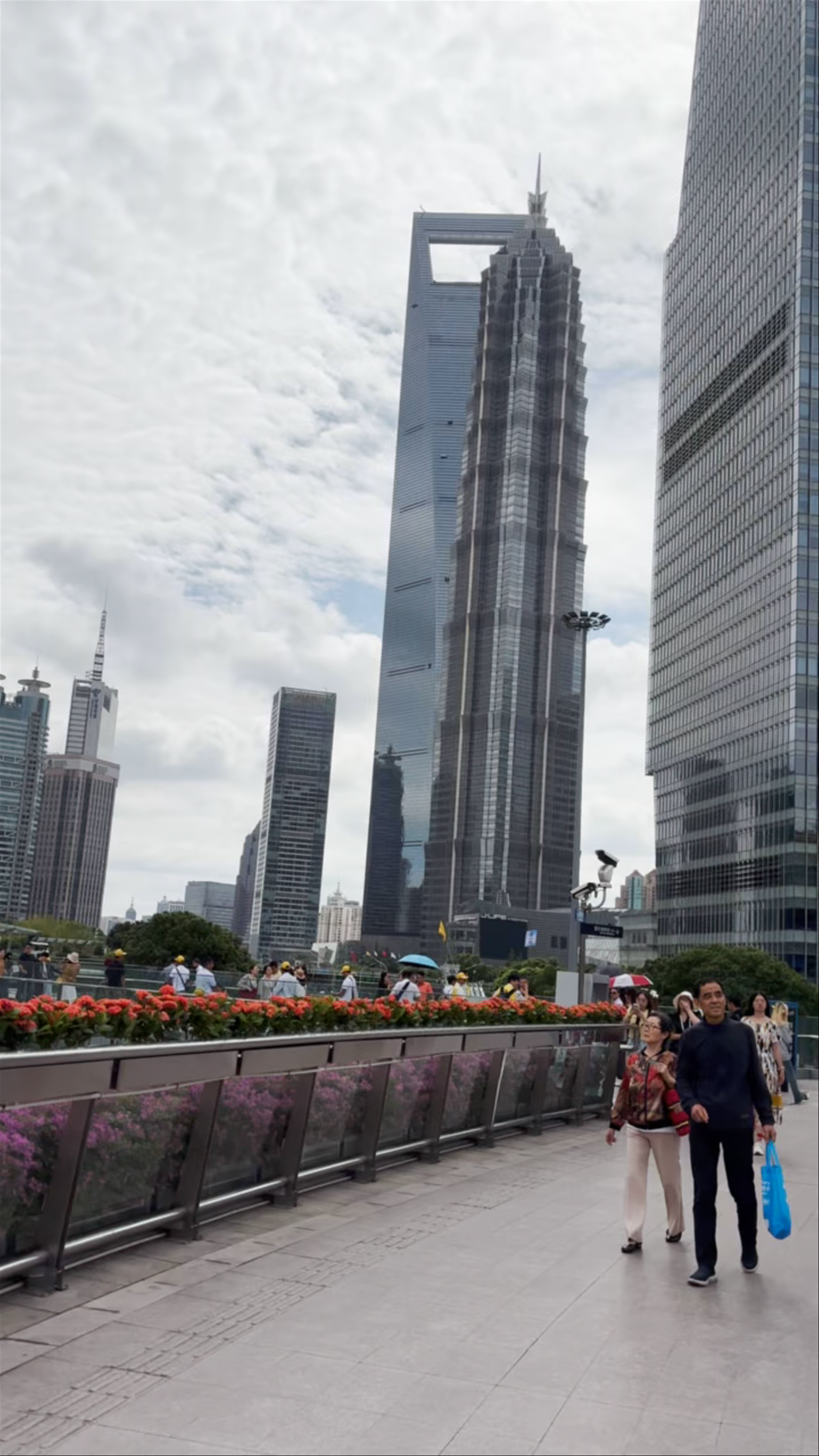 Bund Sightseeing Tunnel