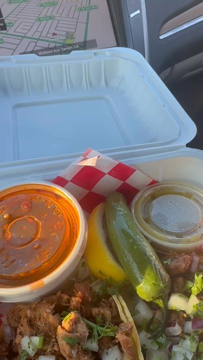 Tacos El Goloso - Customer service was great and I like that you can see them making your food fresh! Best tacos! - Mexican Near Me - Carson, California