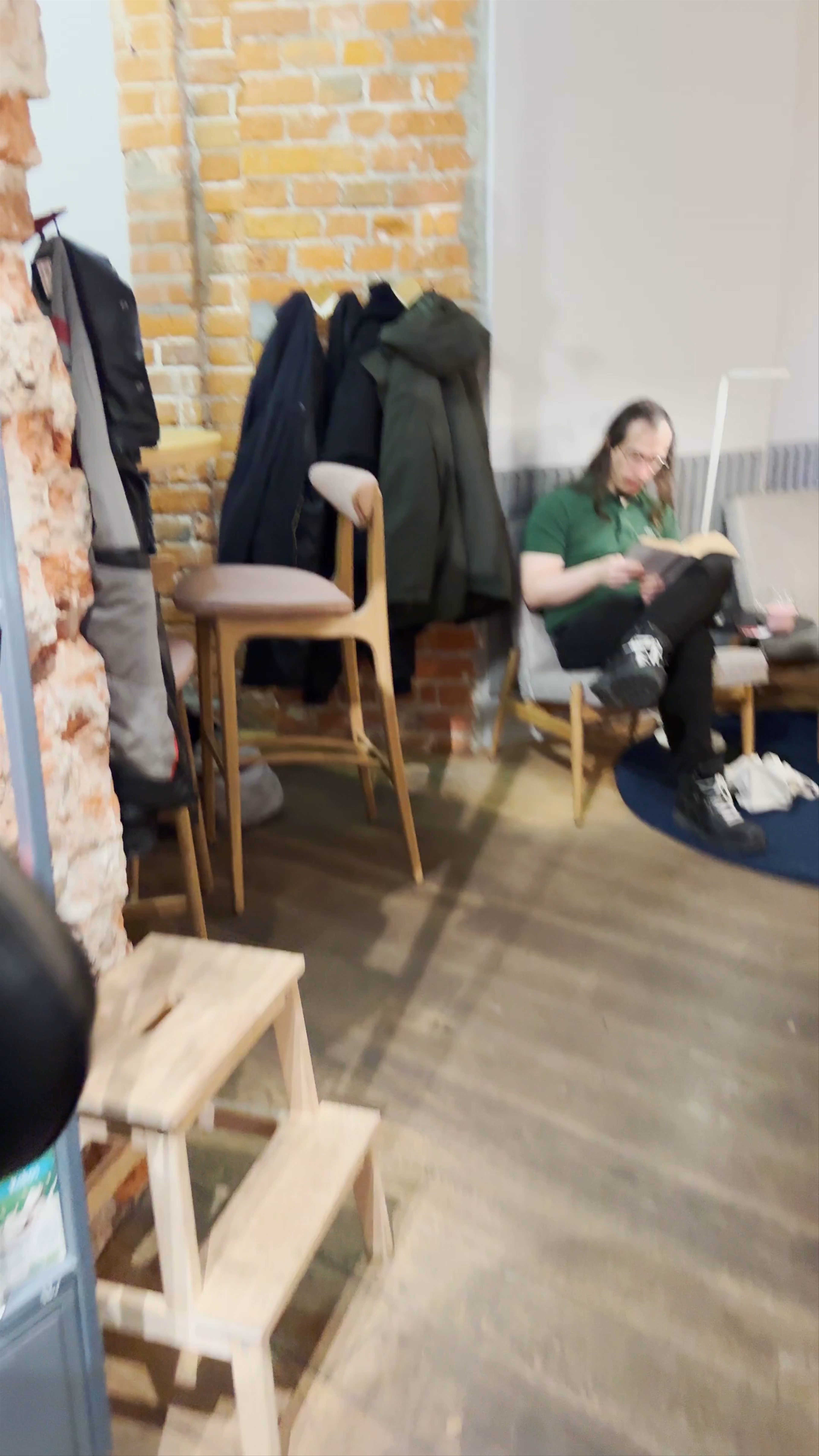 Coffeedesk Kawiarnia - Próżna