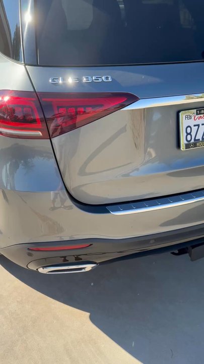 New Life Auto Collision - Painful video of scratch - Body Shops Near Me - Fullerton, California