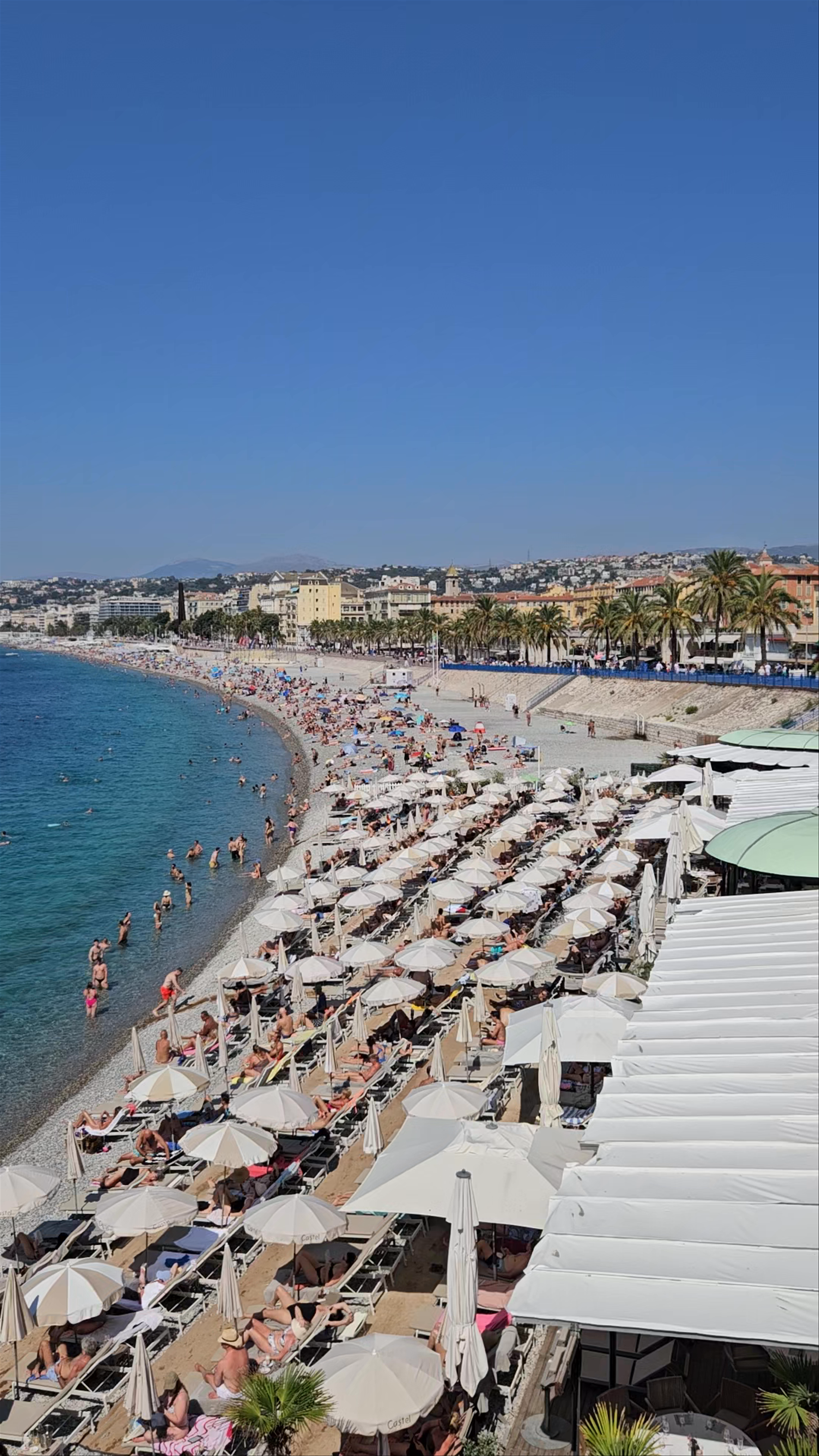 Ponchettes Public Beach: Vibrant Summer Vibes in Nice, France