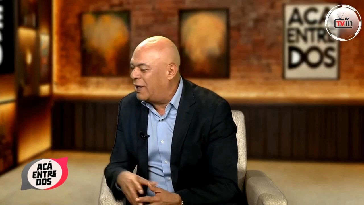  Hoy en #AcáEntreDos: anécdotas con Juan Frese, actor, comediante y gran amigo
