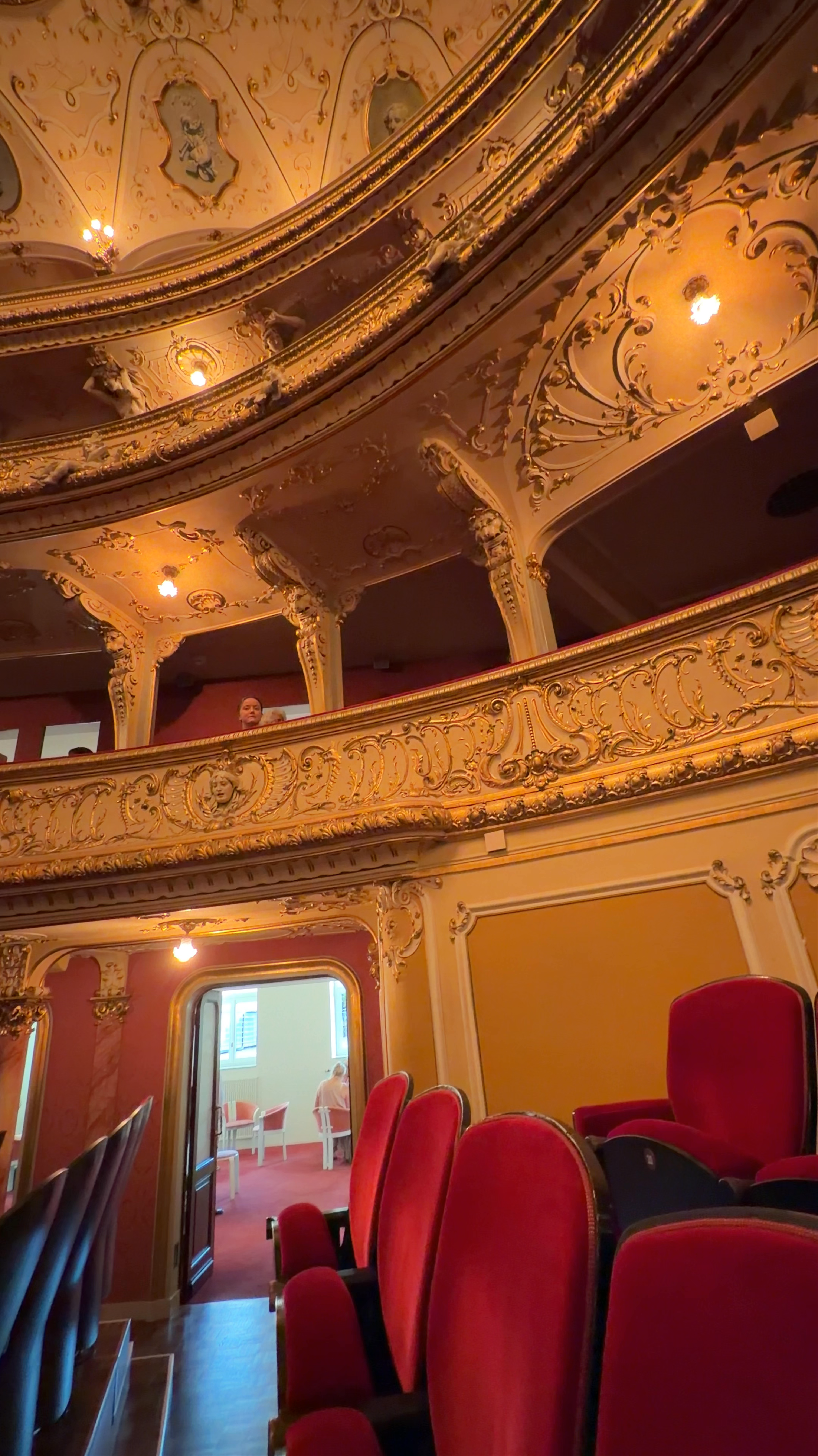 Opernhaus