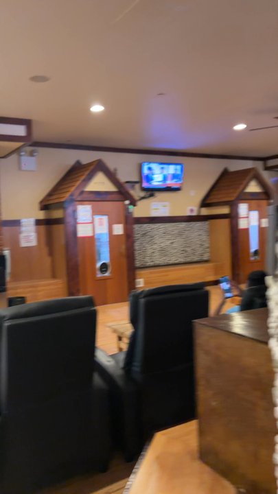 New York Spa Sauna - The saunas snow room and steam room - Day Spas Near Me - Flushing, New York