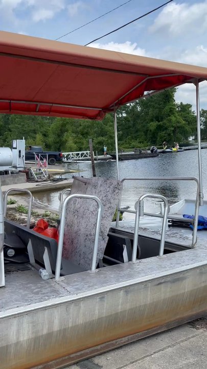 Turtles Bar - Dive Bars Near Me - Henderson, Louisiana