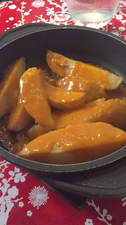 Somorrostro - Potatoes in spicy sauce - Catalan Near Me - Barcelona, B