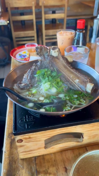 It's Pho - Pho - Vietnamese Near Me - Los Angeles, California