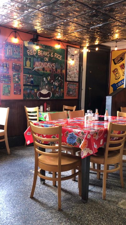 Elizabeth's Restaurant - Interior - Southern Near Me - New Orleans, Louisiana