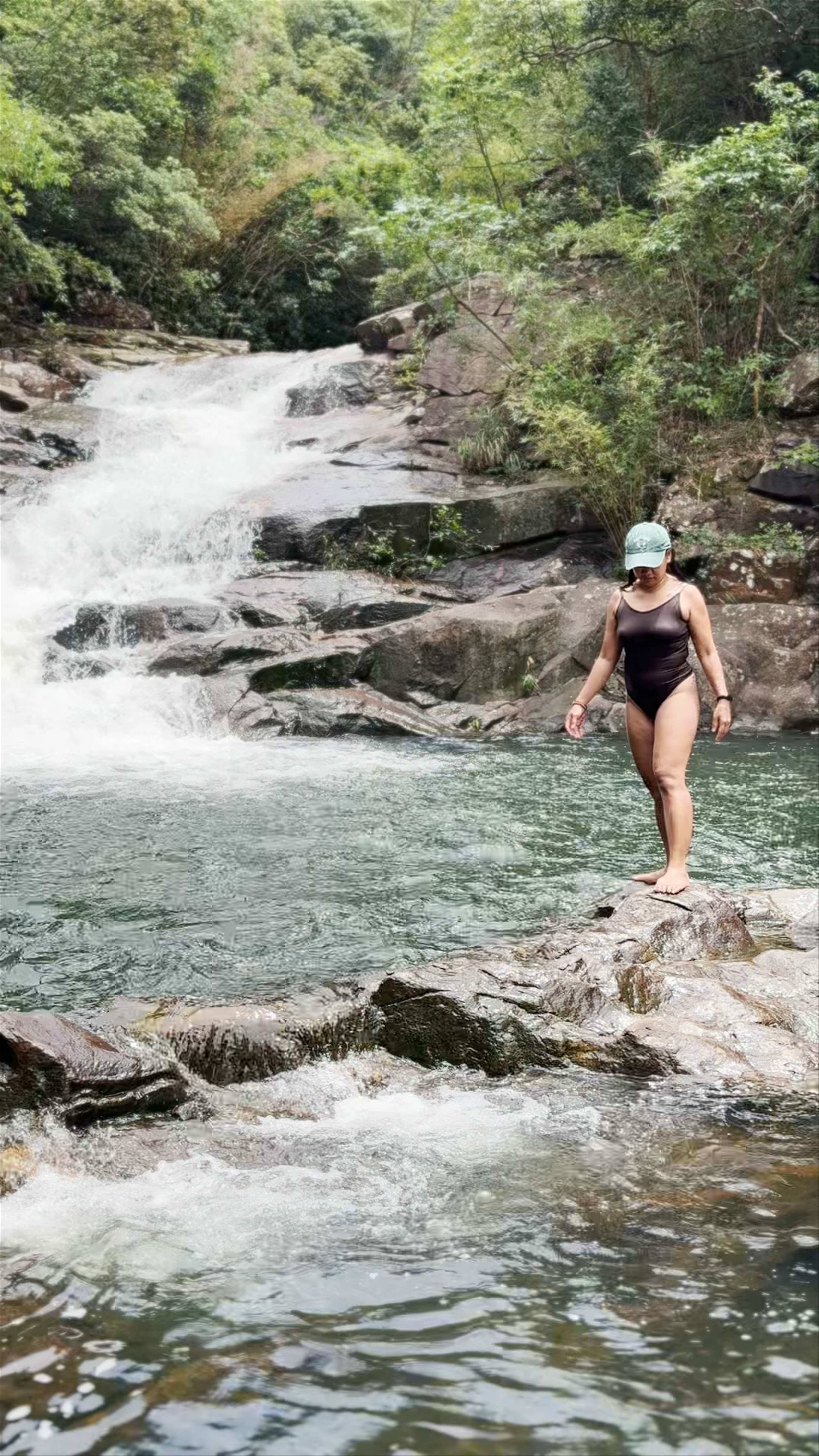 Wang Chung Stream Adventure: Serene Swimming and Scenic Nature in Hong Kong
