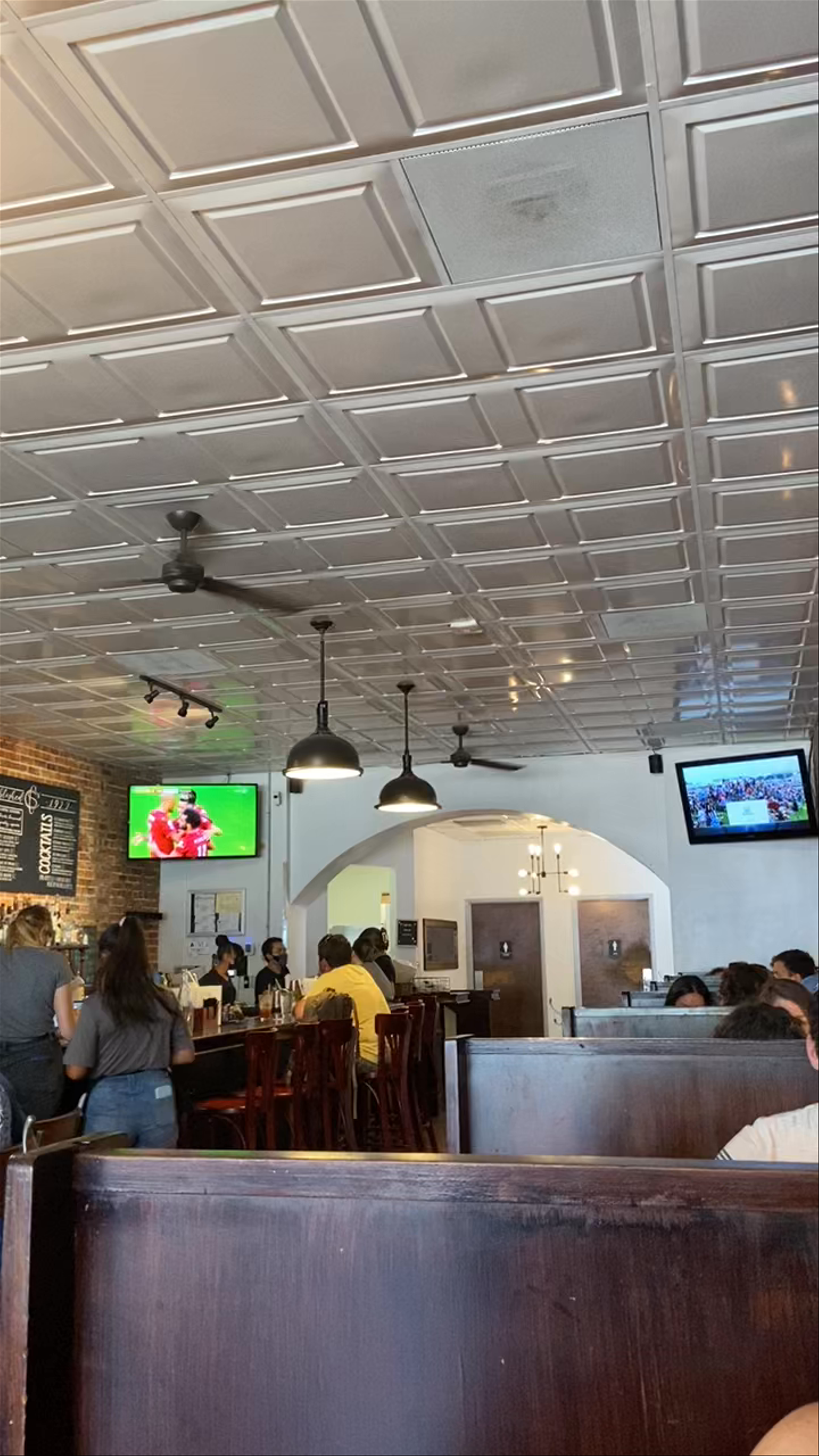 Carolina Coffee Shop: Cozy Social Hub in Chapel Hill