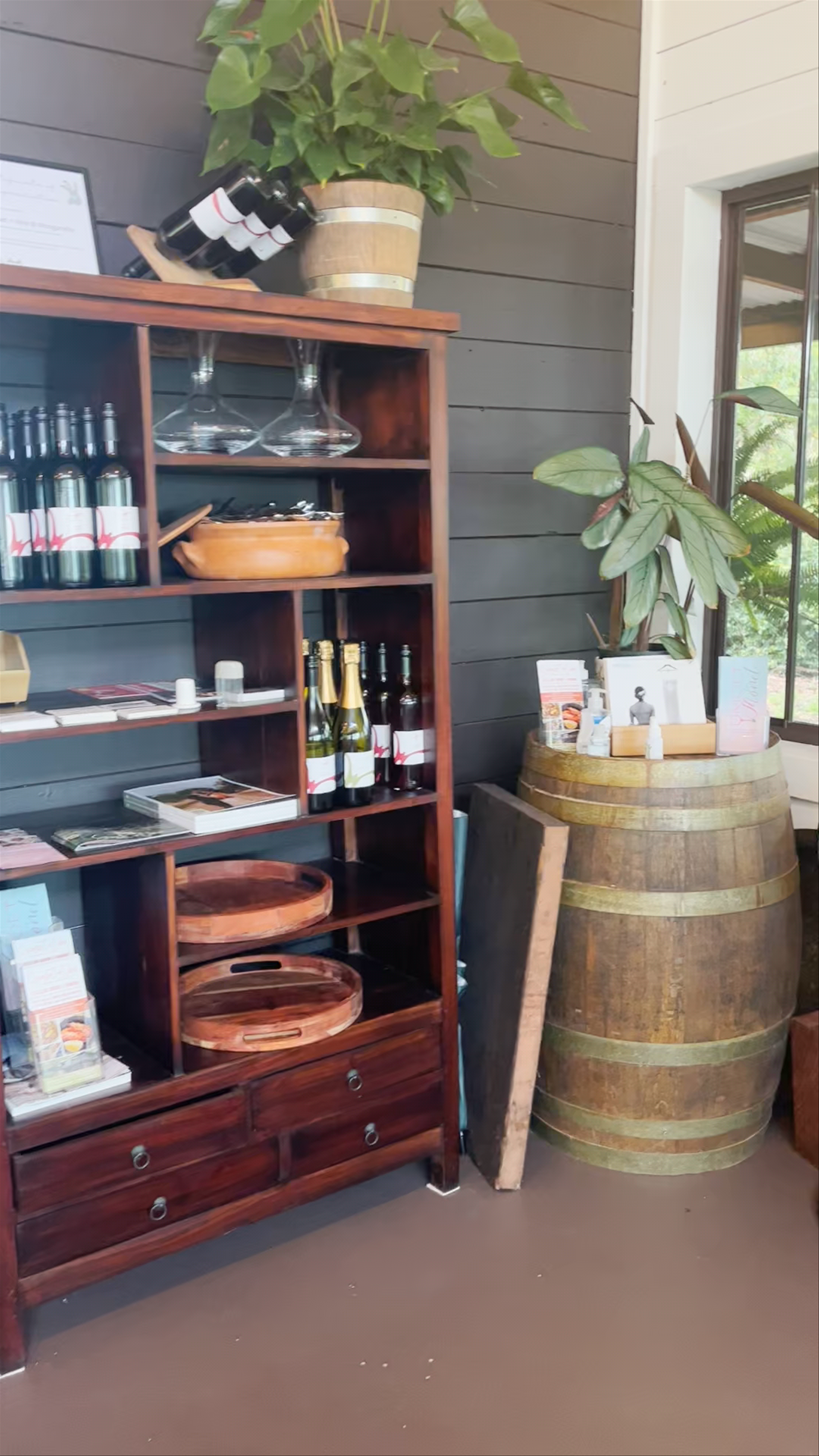 Sunset Vine: Rustic Winery Escape at Wonganella, Bobs Farm