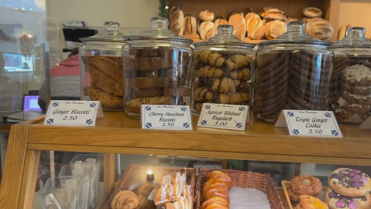 Review video 1 of 1 for La Farine Bakery