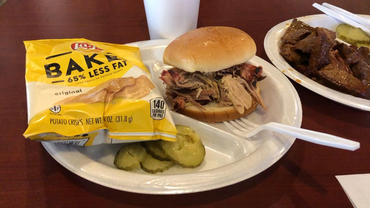 Scott's Walk-Up BBQ - Pulled Pork Sandwich (Regular) & 1/2 lb Brisket - Barbeque Near Me - Cartersville, Georgia