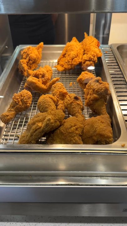 Roy Rogers - Roy's Famous Fried Chicken - Burgers Near Me - Alexandria, Virginia
