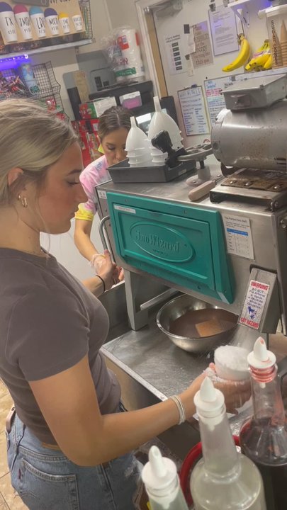 Sandy's Sno Cones - Can't wait to cool down. - Ice Cream & Frozen Yogurt Near Me - Rosenberg, Texas