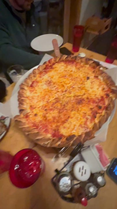 Pizza On the Run - Cheese pizza,    Pepperoni, sausage, bacon pizza - Italian Near Me - Keystone, Colorado