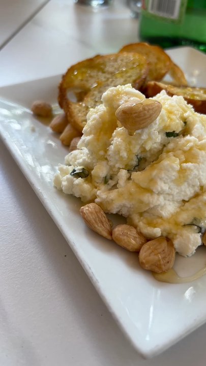 Novitá - Wine Bars Near Me - Garden City, New York