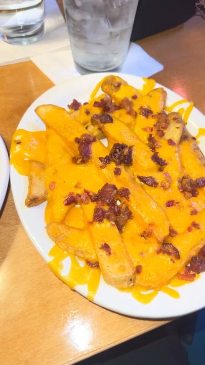 Texas Roadhouse - The food is amazing and amazing service. I love it. Highly recommend trying the rib - Steakhouses Near Me - Great Falls, Montana