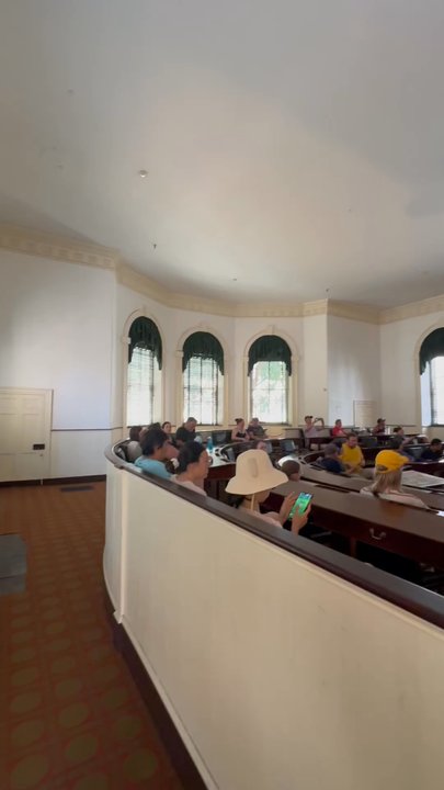 Congress Hall - Landmarks & Historical Buildings Near Me - Philadelphia, Pennsylvania