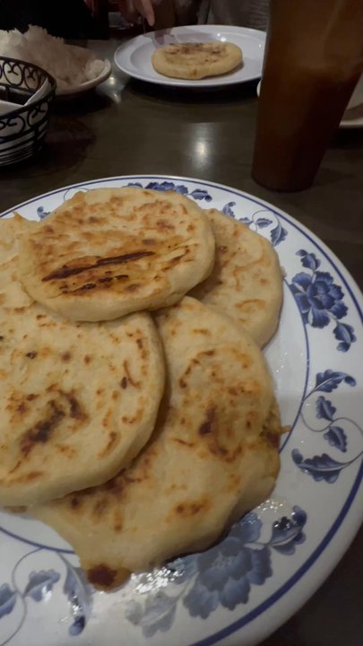 El Salvadoreno - Fairview - Salvadoran Near Me - Fairview, New Jersey