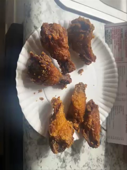 Hong Luck Restaurant - Overcooked, overpriced wings! - Chinese Near Me - Levittown, Pennsylvania