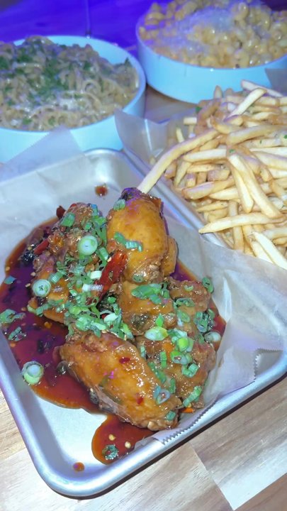 Lost and Found - Tom Yum wings, Lost and Found wings, Tom Yum Mac and Cheese, Garlic fries and garlic noodles - Cocktail Bars Near Me - San Francisco, California