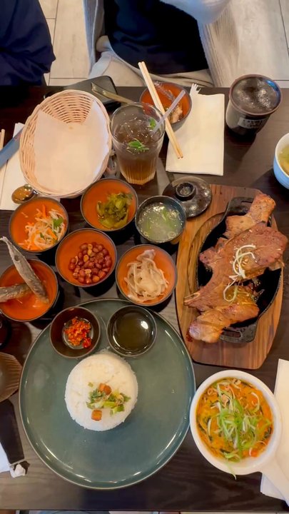 Lac Viet Concepts - Cm tm - Vietnamese Near Me - Westminster, California