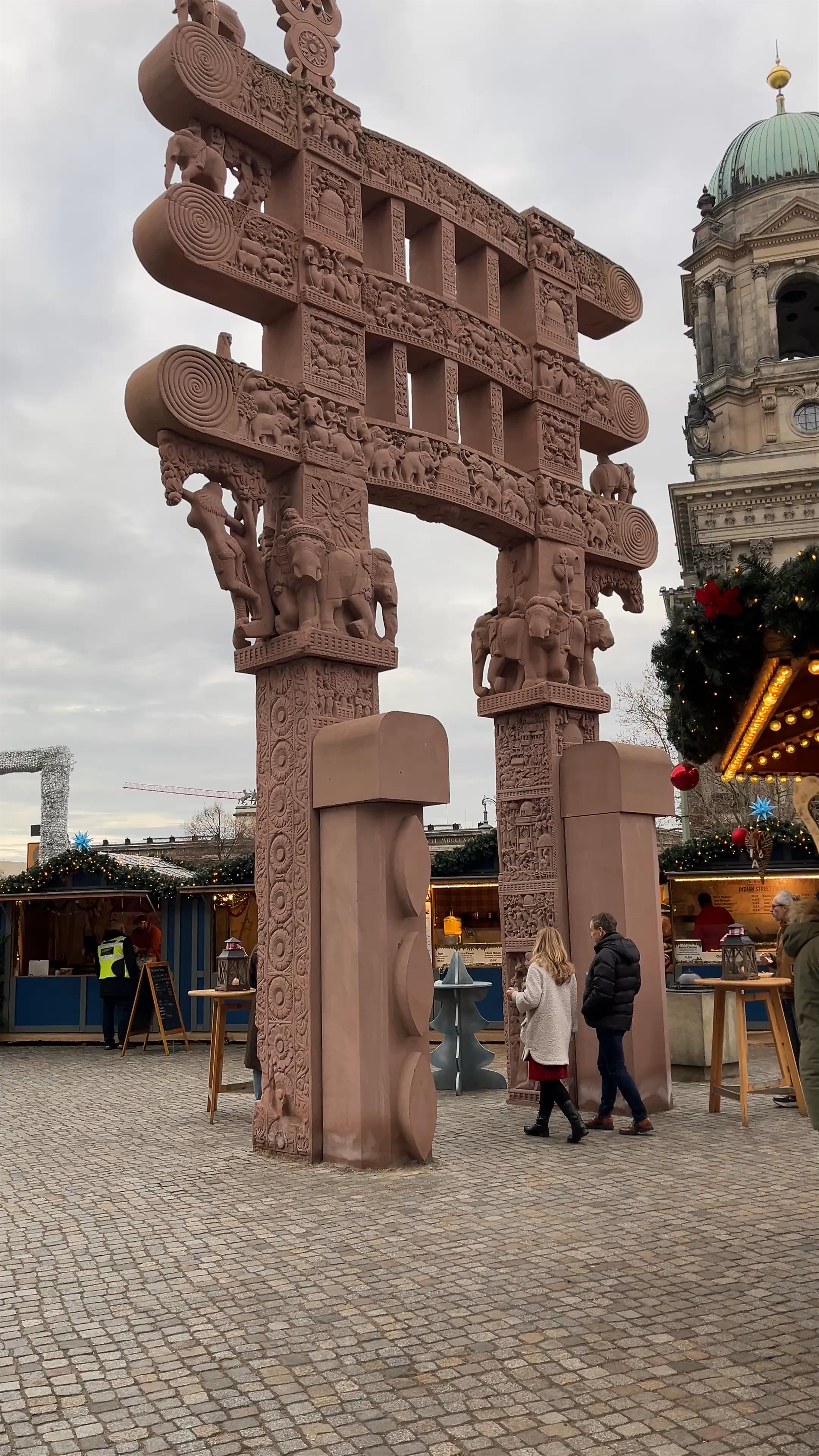 Berliner Weihnachtszeit Weihnachtsmarkt am Roten Rathaus