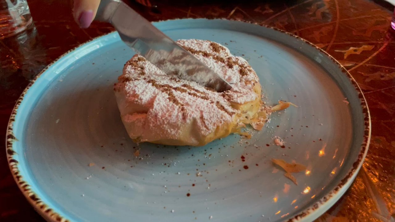 Review video 3 of 8 for Tagine Beverly Hills