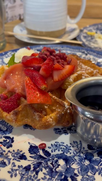 maman - Belgin waffle - Breakfast & Brunch Near Me - Bethesda, Maryland