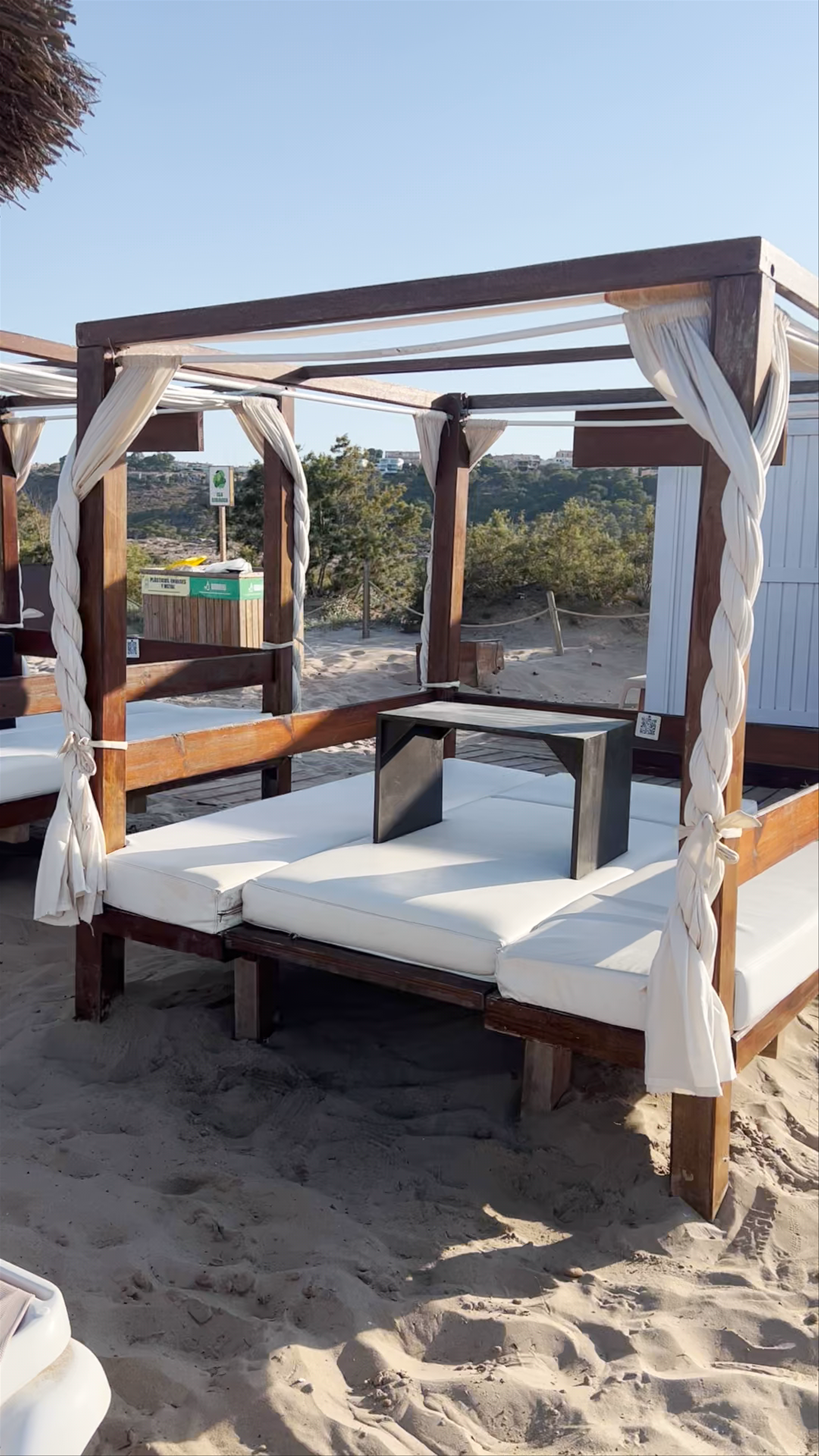 Sun-Drenched Beach Loungers at Santa Pola’s Coastal Chiringuito
