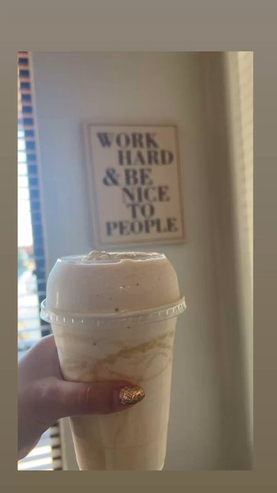 Hella Good Protein - Dulce de Leche protein shake - Juice Bars & Smoothies Near Me - Fairfield, California