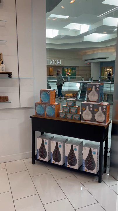 Natural Elements - Beautiful store! - Home Decor Near Me - Schaumburg, Illinois