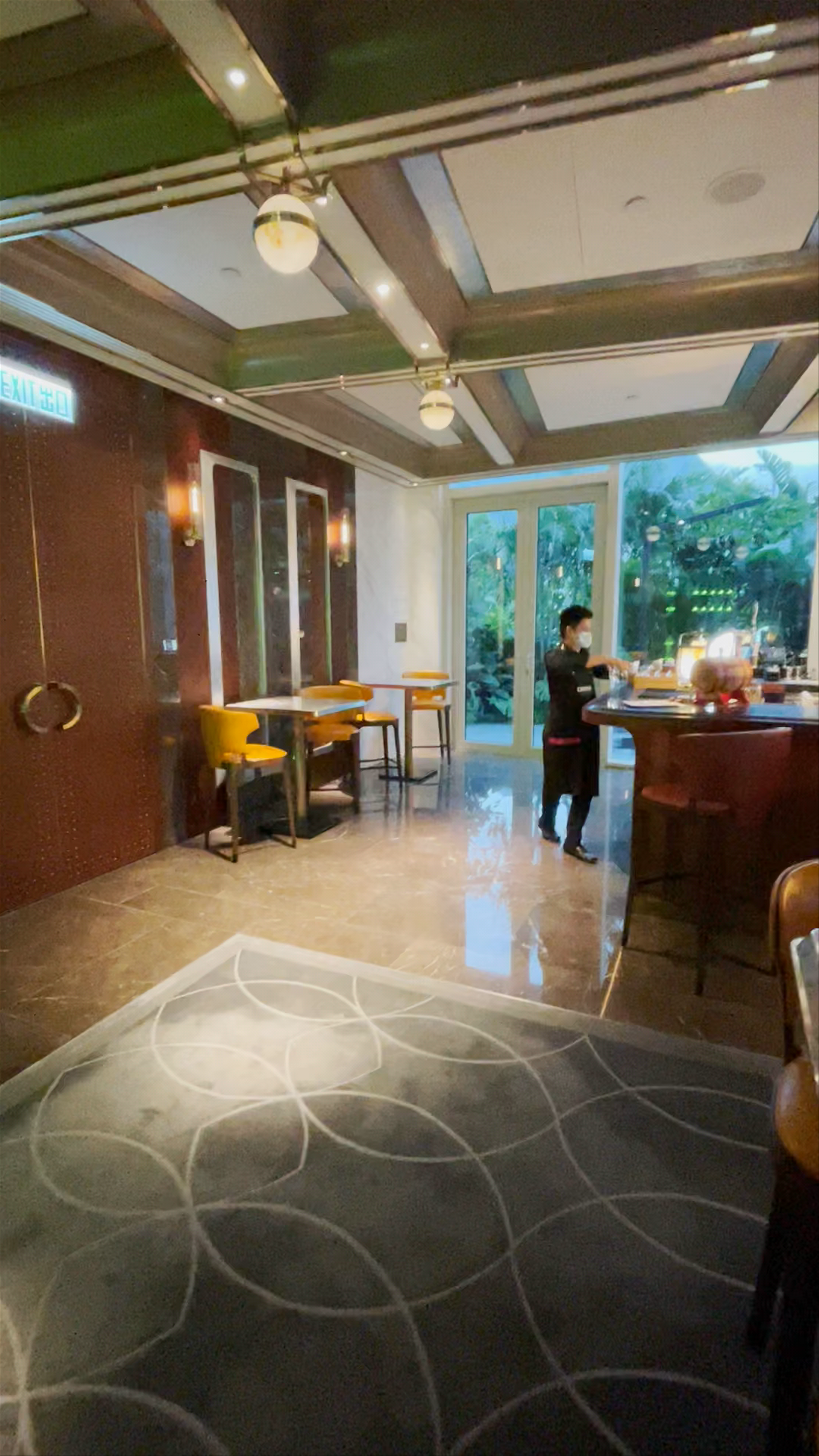 The Silveri Hong Kong-MGallery: Elegant Urban Retreat in Tung Chung
