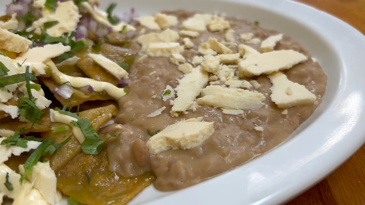 antojitos los cuates - Muy buen servicio y la comida bien recomendada - Mexican Near Me - Compton, California