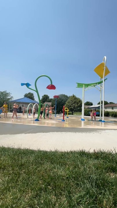 Coyote Run Spray Ground - Watch the bucket fall! - Water Parks Near Me - Omaha, Nebraska