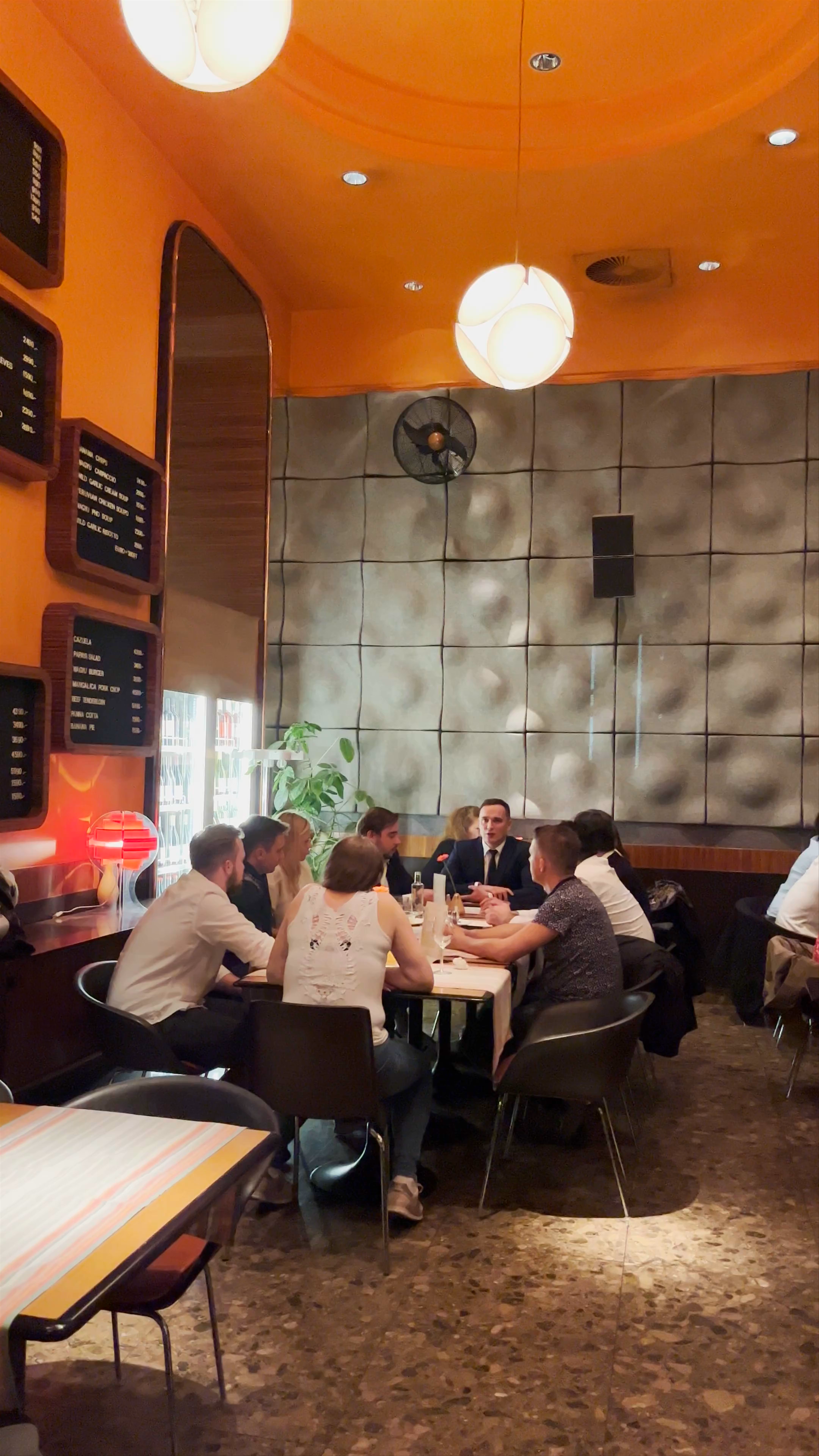  Menza Étterem és Kávézó