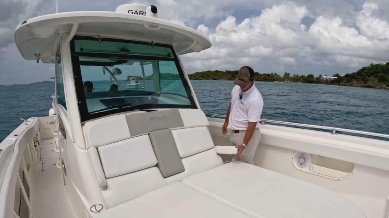 Boston Whaler 370 Outrage (2010)❗️

📍 Location...