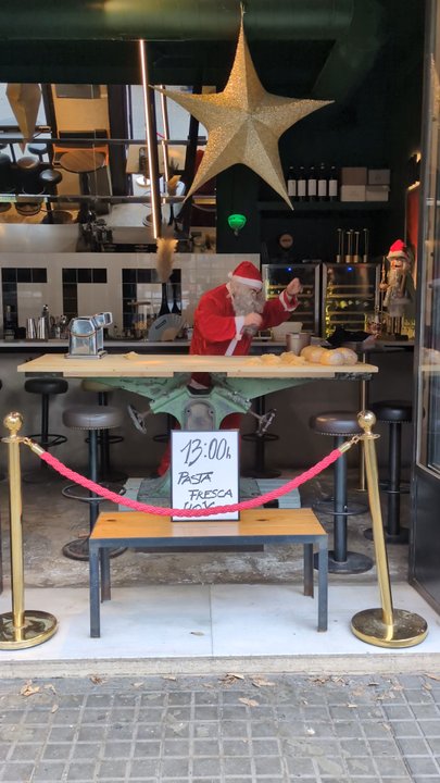 LeccaBaffi - Pizza Near Me - Barcelona, B