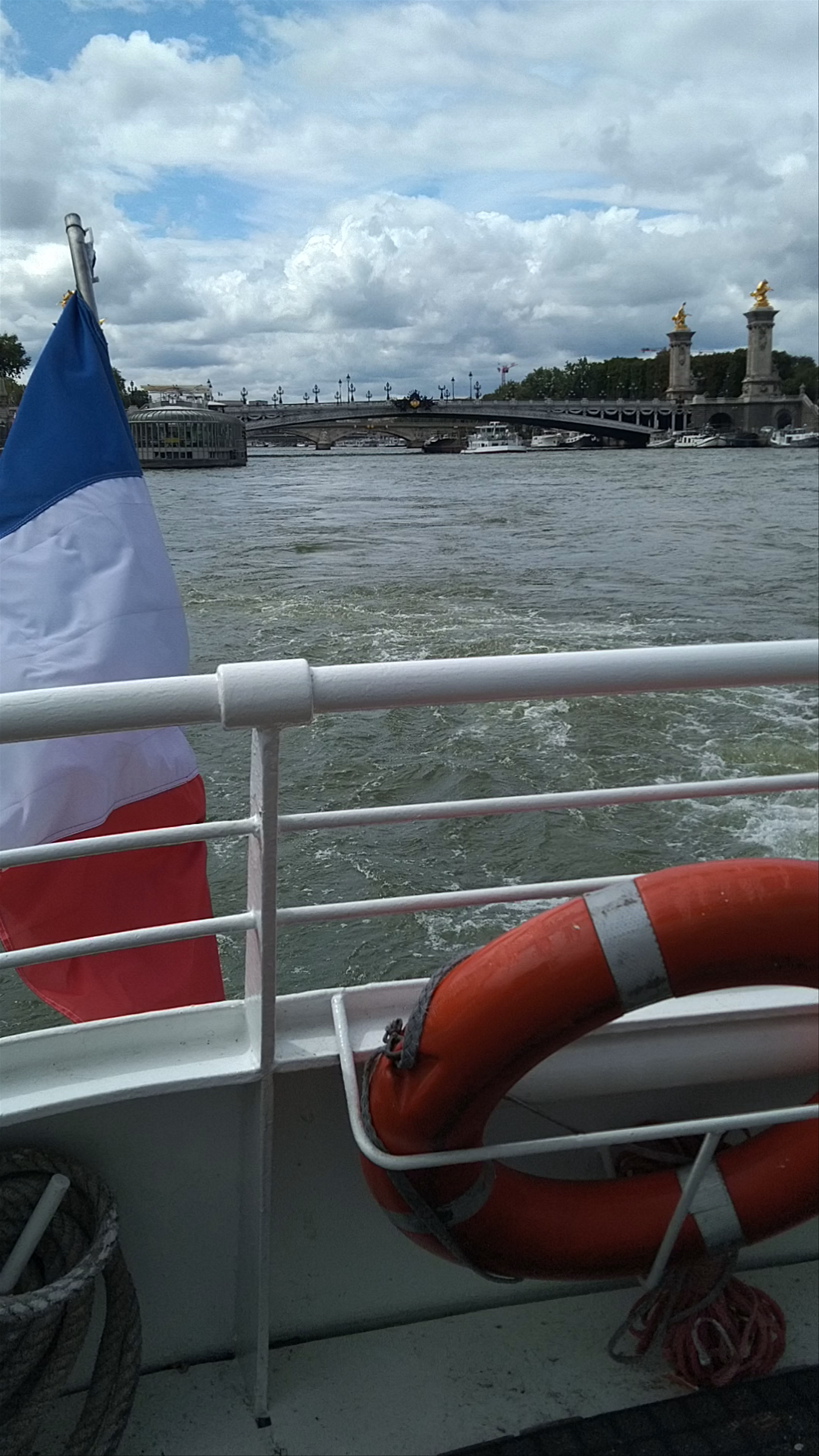 Batobus - Invalides station