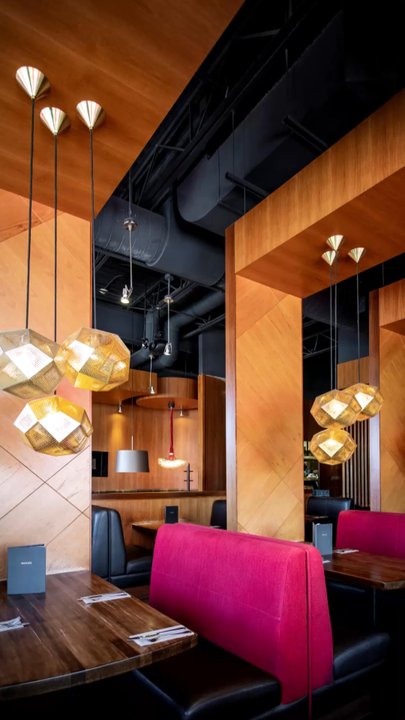 Moxies Pickering Restaurant - Canadian (New) Near Me - Pickering, Ontario